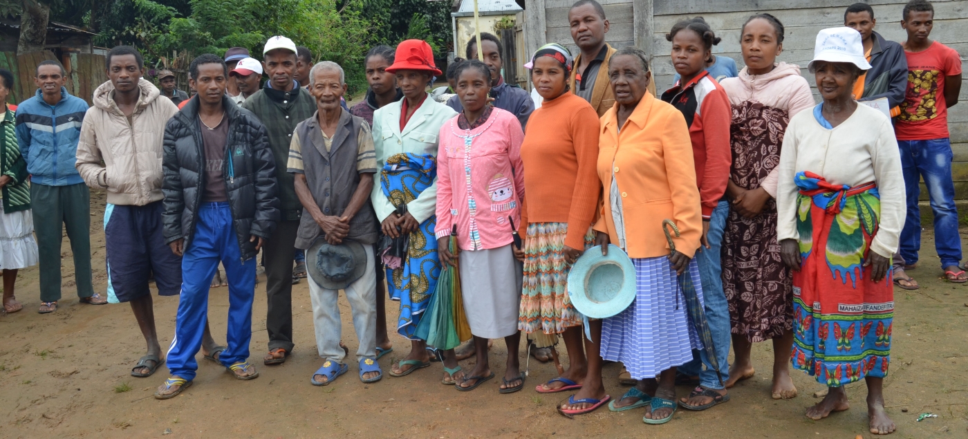 Solidaritätsgruppe Madagaskar Frauen Männer
