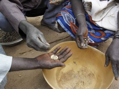 Solidaritätsgruppe mit Kalebasse im Senegal.